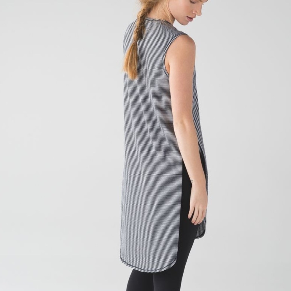 Lululemon Breeze By Tunic Mini Pop Stripe Black White - Picture 2 of 7